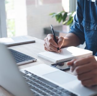 préparation à la gynécomastie, réduction mammaire masculine, seins d'homme